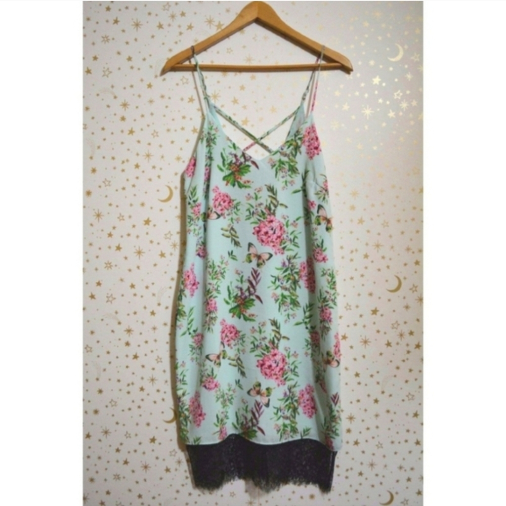 NWT Adelyn Rae Blue Floral Butterfly Slip Dress XS